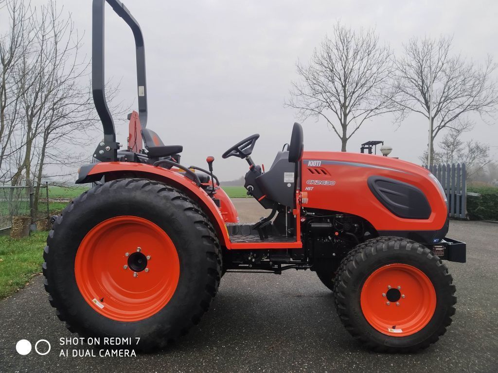 KIOTI Demo CK 2630 HST special 33 pk 4wd 22 uur (voorlader tegen meerprijs)