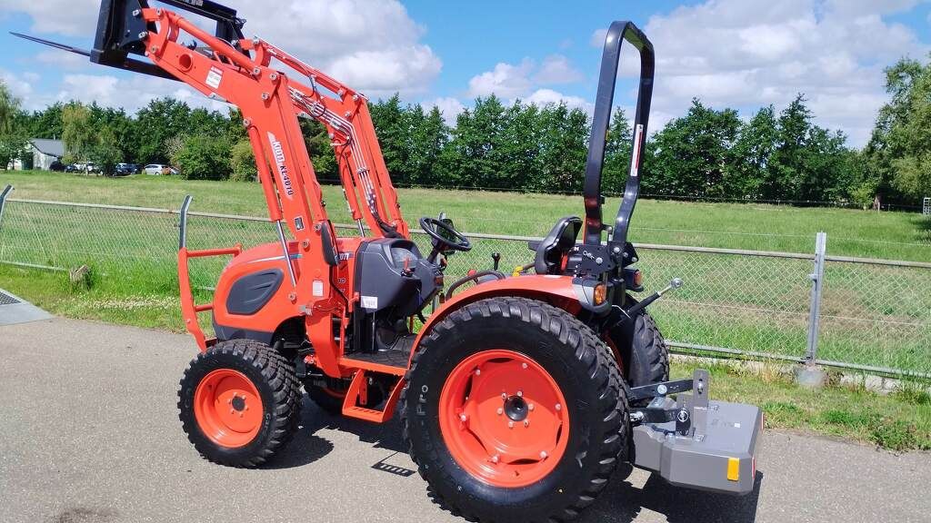 KIOTI Demo CK 2630 HST special 33 pk 4wd 22 uur (voorlader tegen meerprijs)