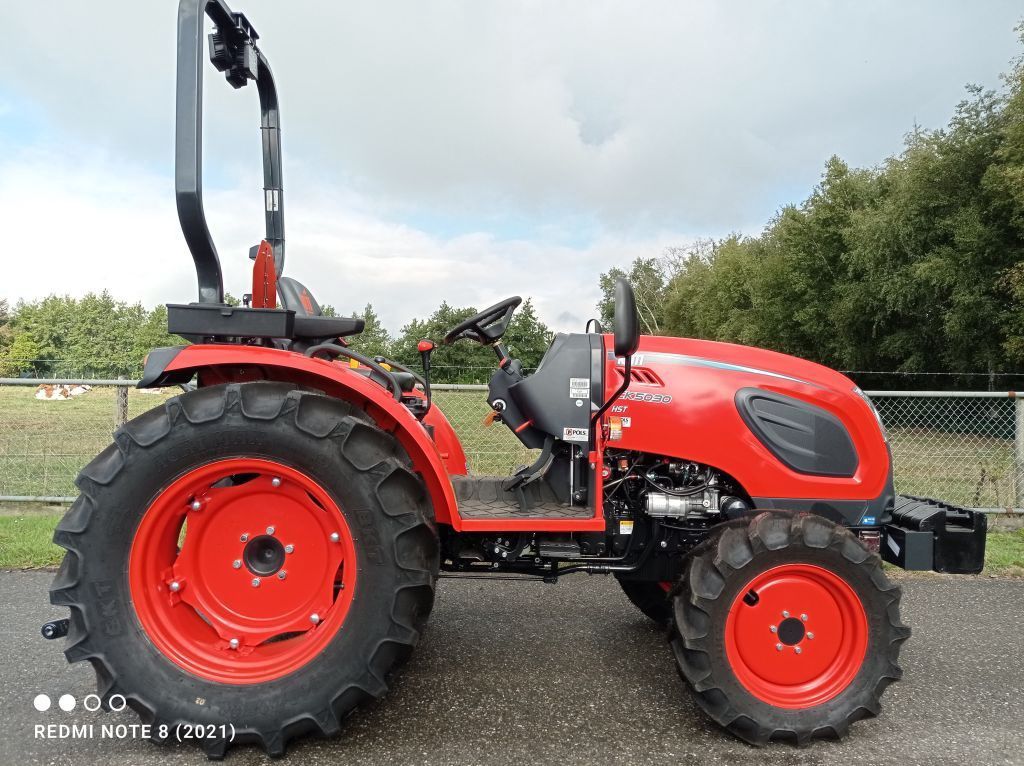 KIOTI CK4030 HST CK5030 HST CK5030 (Live is to short to buy a boring tractor !!!!! )