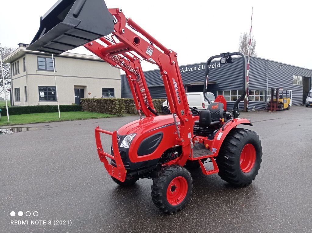 KIOTI CK5030 HST 50 PK met Voorlader !!! ( Live is to short to buy a boring tractor !!)