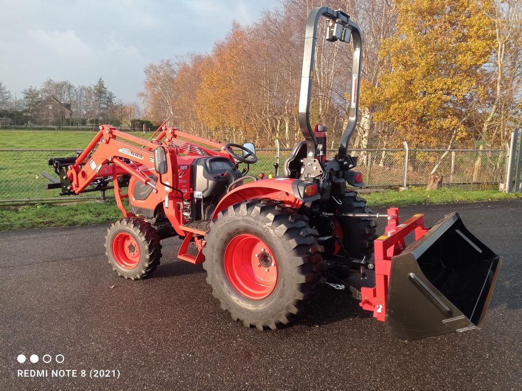 KIOTI CK5030 HST 50 PK met Voorlader !!! ( Live is to short to buy a boring tractor !!)