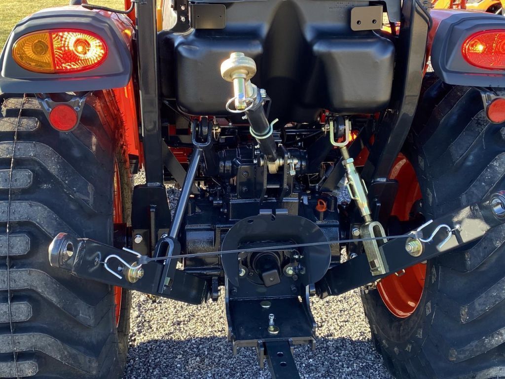 KIOTI CK5030 HST 50 PK met Voorlader !!! ( Live is to short to buy a boring tractor !!)