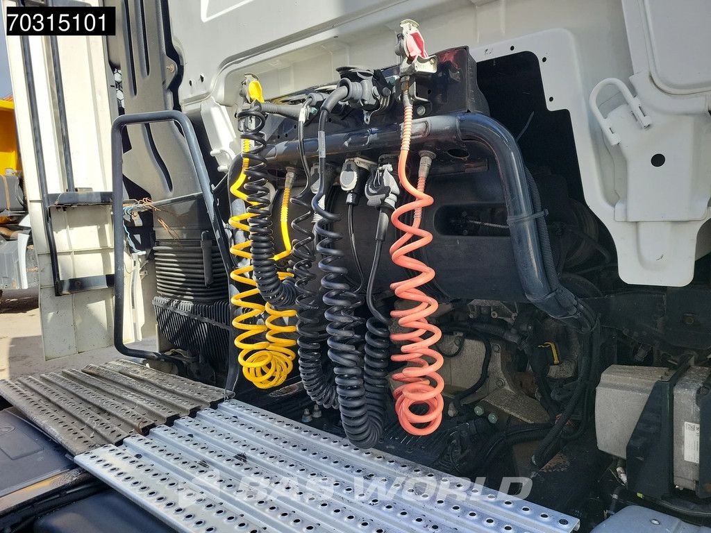 MAN TGX TGX 18.440 4X2 XLX 2xTanks Euro6