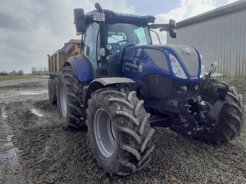 New Holland T7.225AC STAGE V