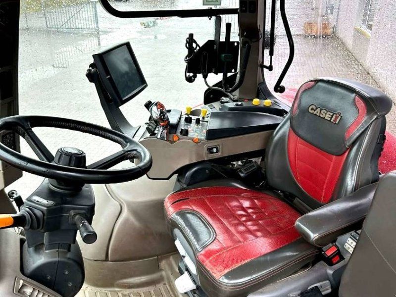 Case IH tum 300 CVX