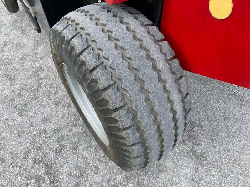 Case IH RBX 341 Festkammerrund