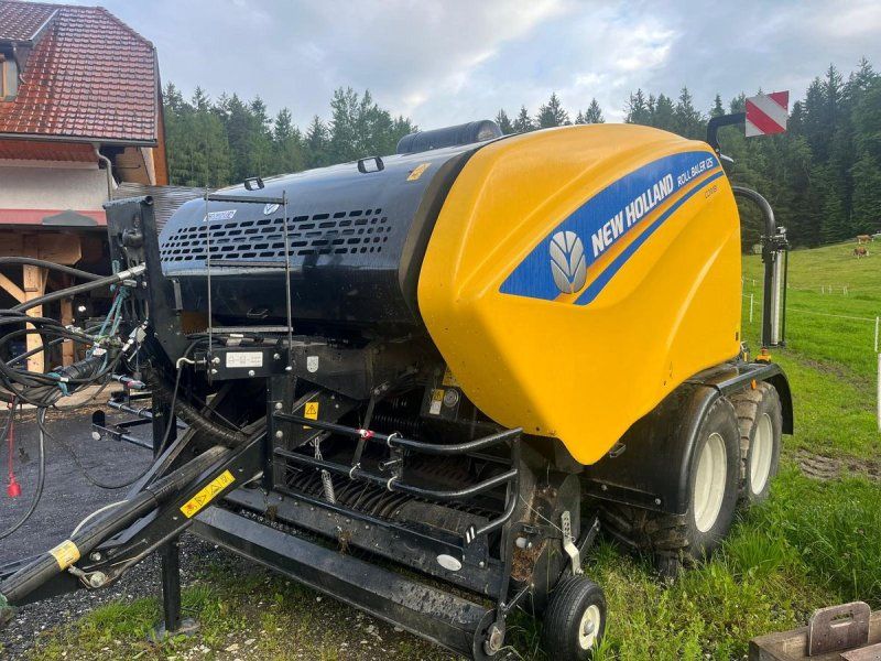 New Holland Roll Baler 125 Combi
