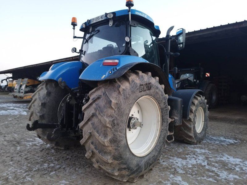 New Holland T7 210 AC