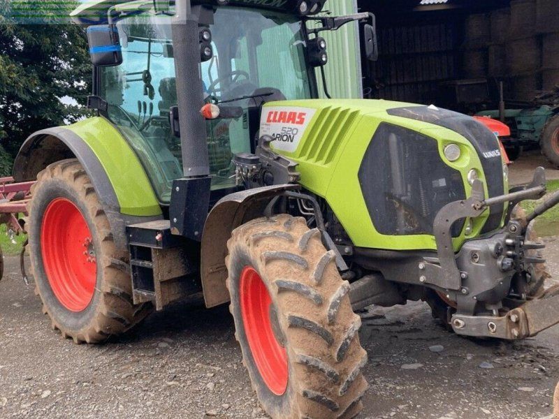 Claas arion 520 t4i