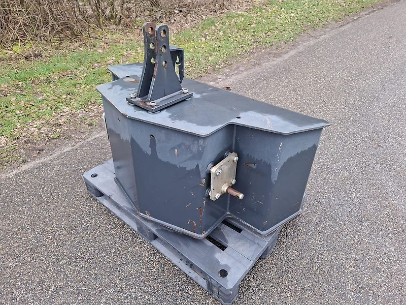 1500 kg