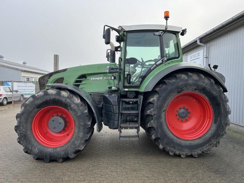 Fendt 933