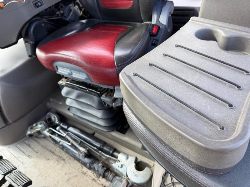 Case IH OPTUM 300 CVX