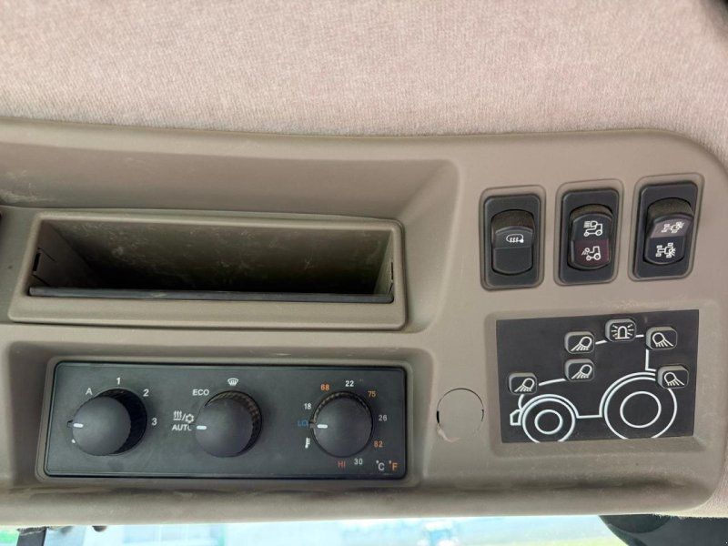 Case IH OPTUM 300 CVX