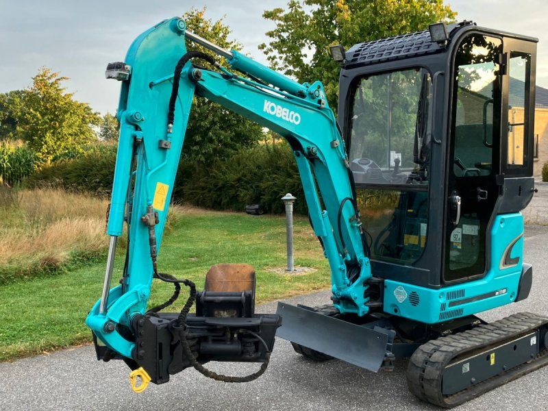 Kobelco SK17 SR