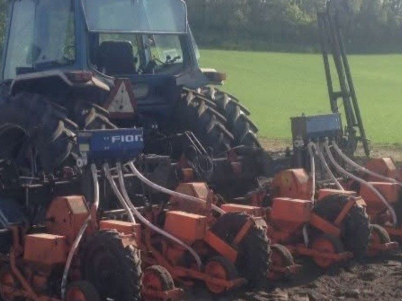 Stanhay 6 rækket cellehjulsmaskine med gødningsplacering.