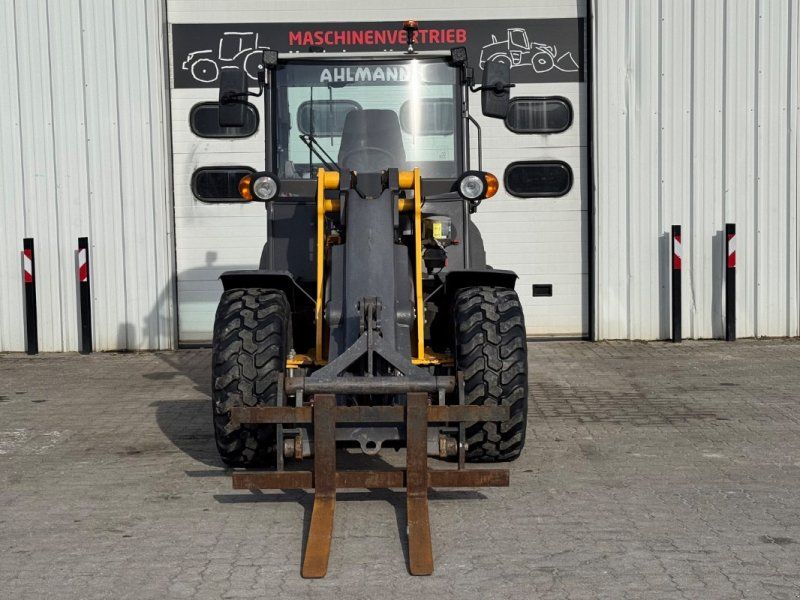 Ahlmann Mecalac AX 1000