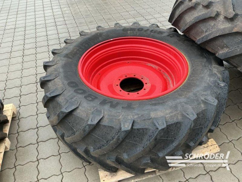 Fendt 2X 600/65 R28 + 2X 650/65 R42 TRELLEBORG