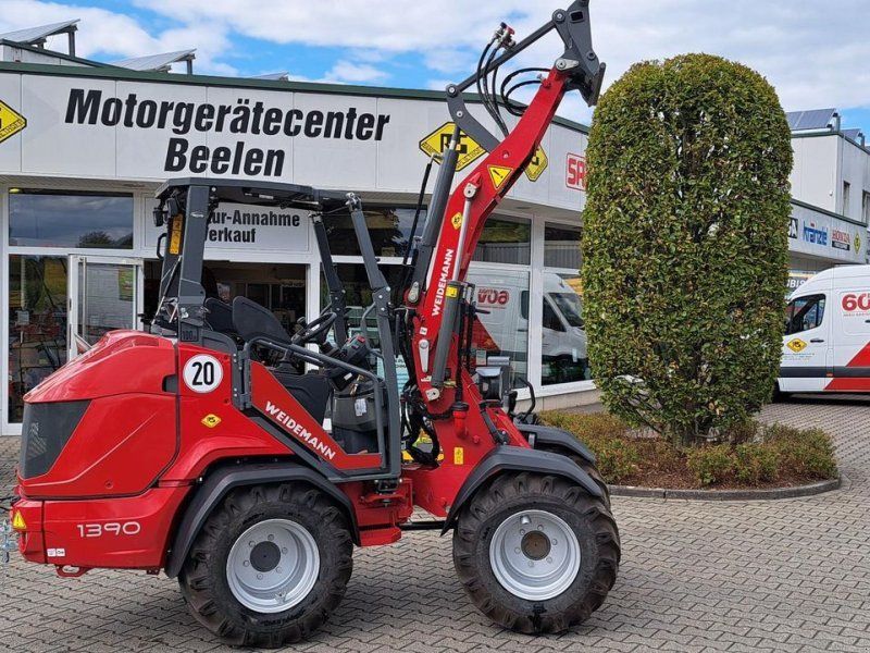 Weidemann 1390