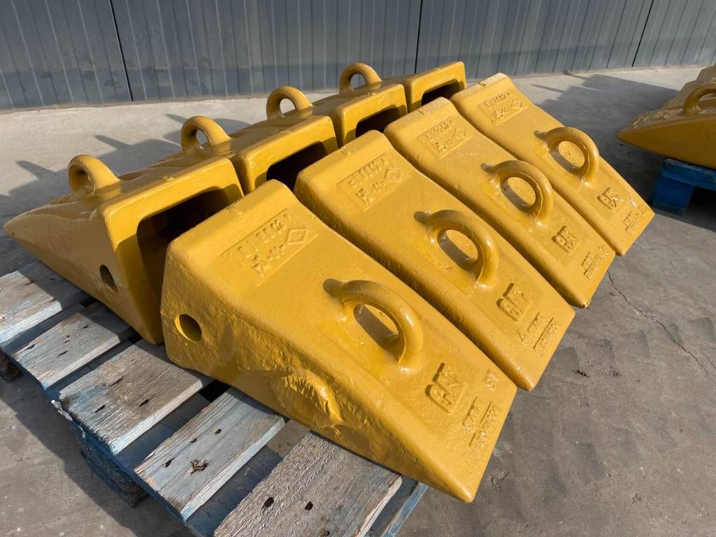 CAT 365 / 374 / 385 / 390 Tips