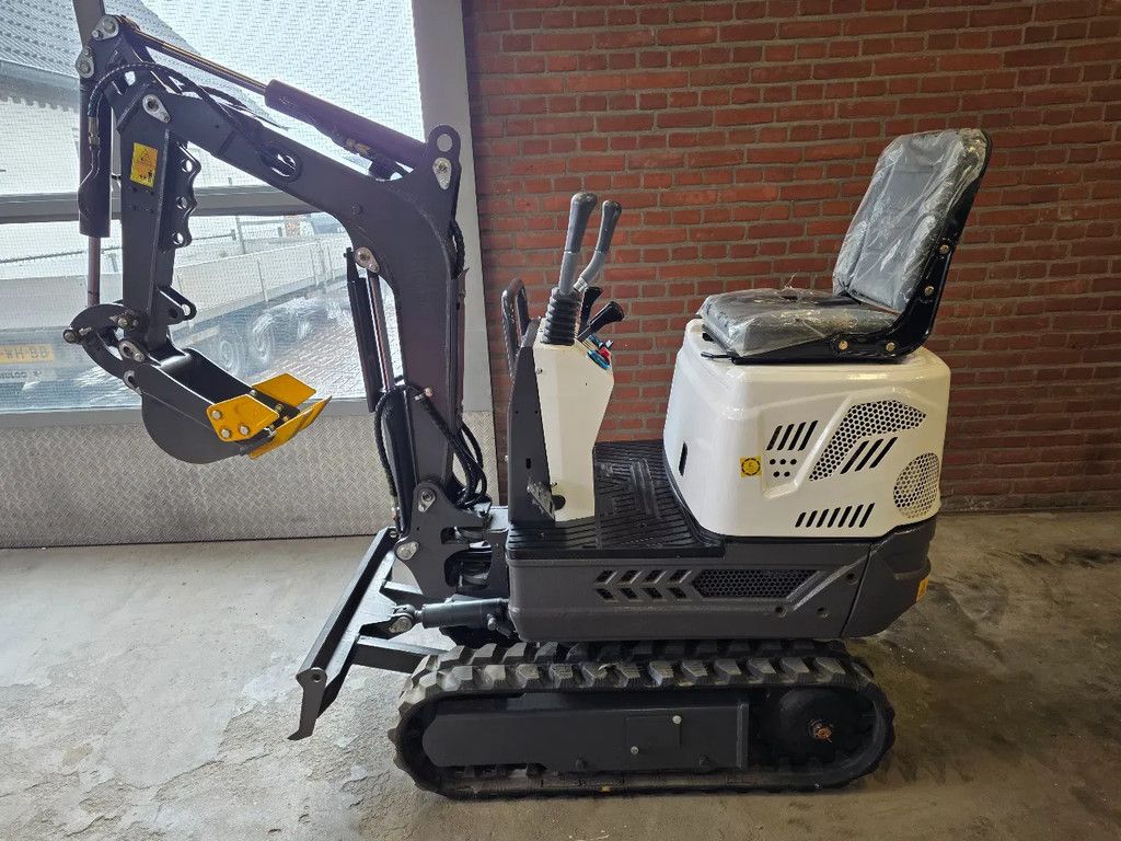 Bobcat Crawler 650 graafmachine minigraver knikgiek