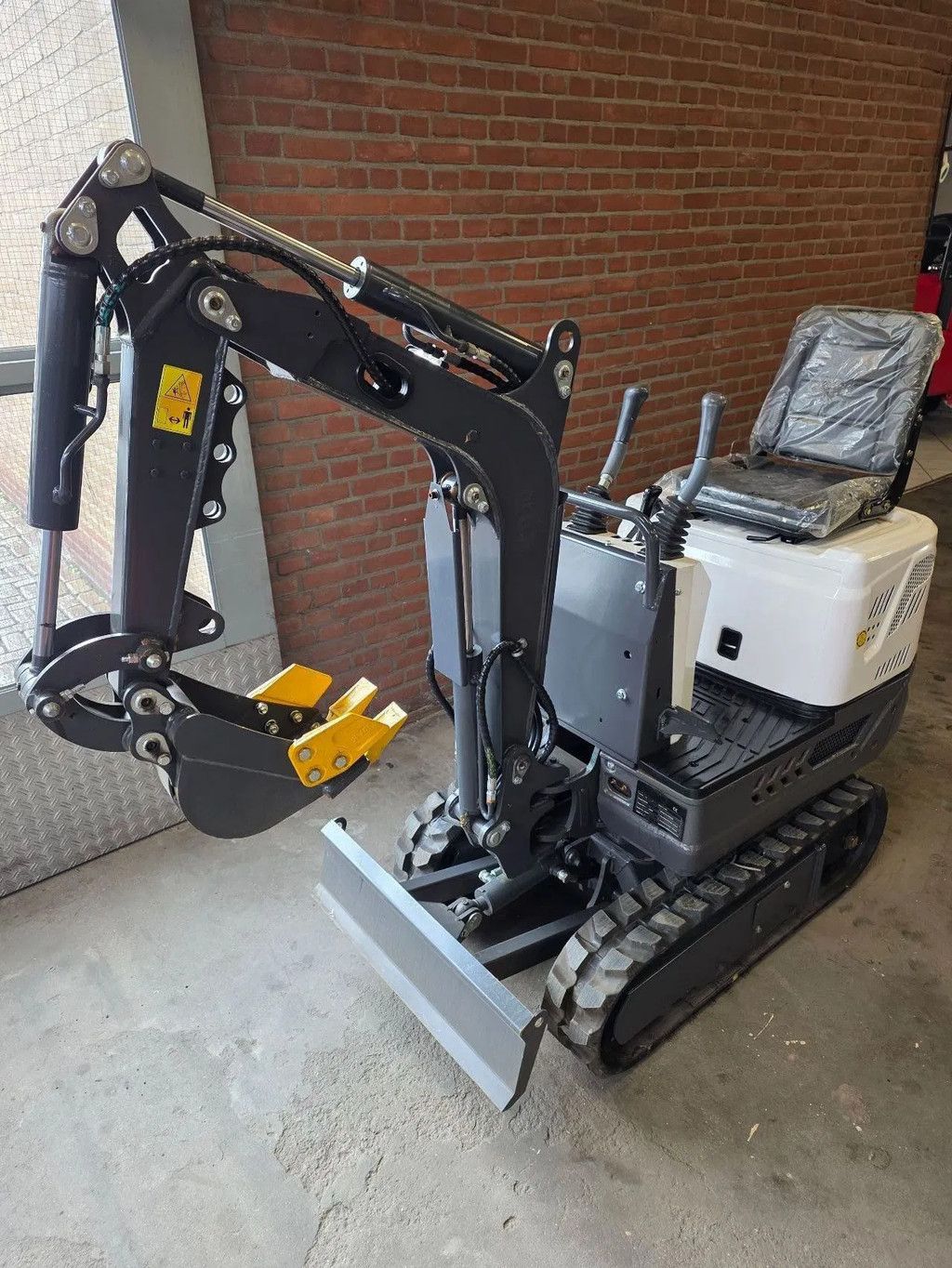 Bobcat Crawler 650 graafmachine minigraver knikgiek