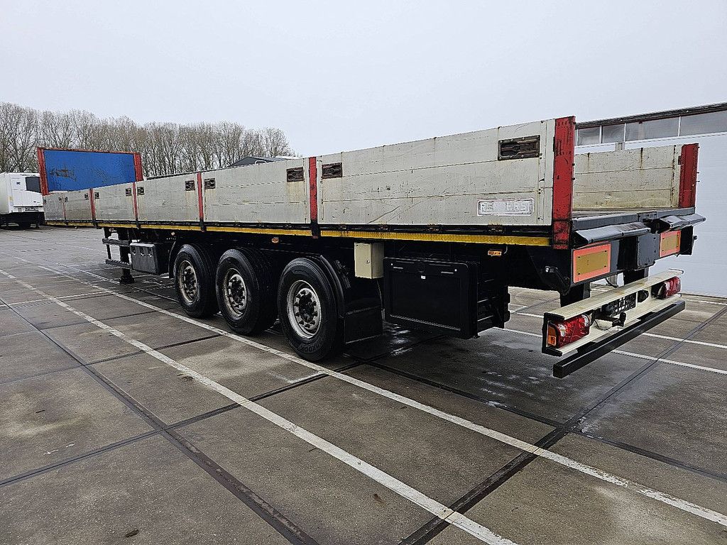 RENDERS N06T31 TELE 6m extendable