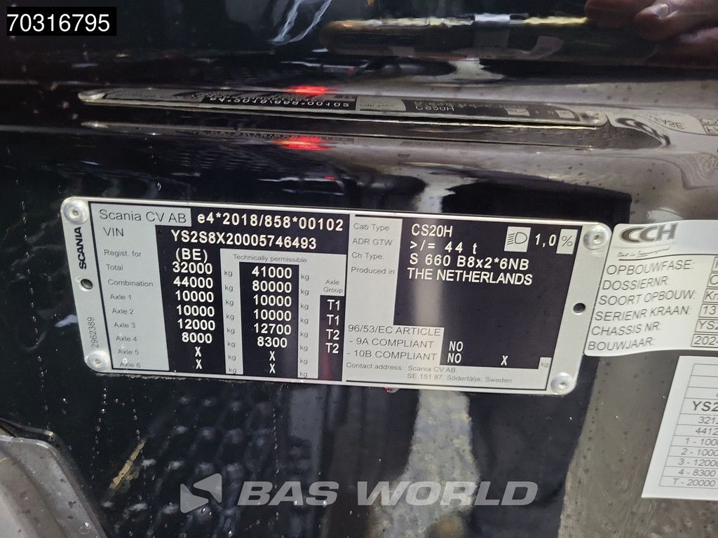 Scania S660 8X2 HMF 9520OK-RCS Crane Kran Fifth wheel Full Air Lift+steering axle