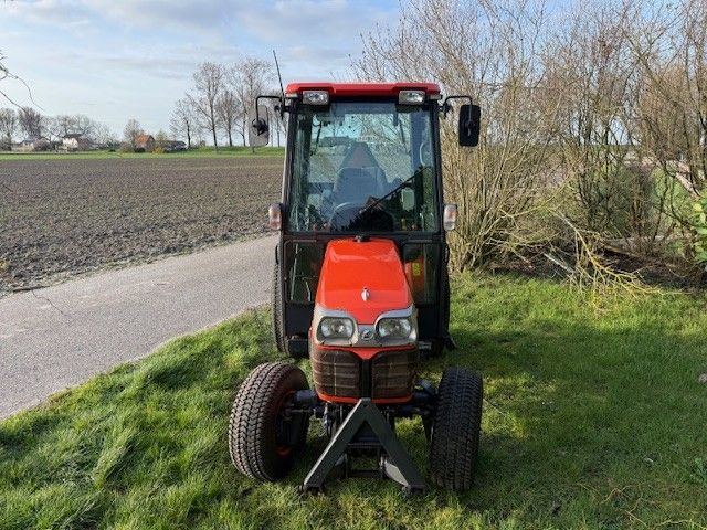 Kubota B3030HST