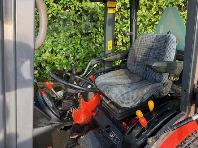 Kubota B3030HST