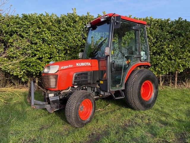 Kubota B3030HST