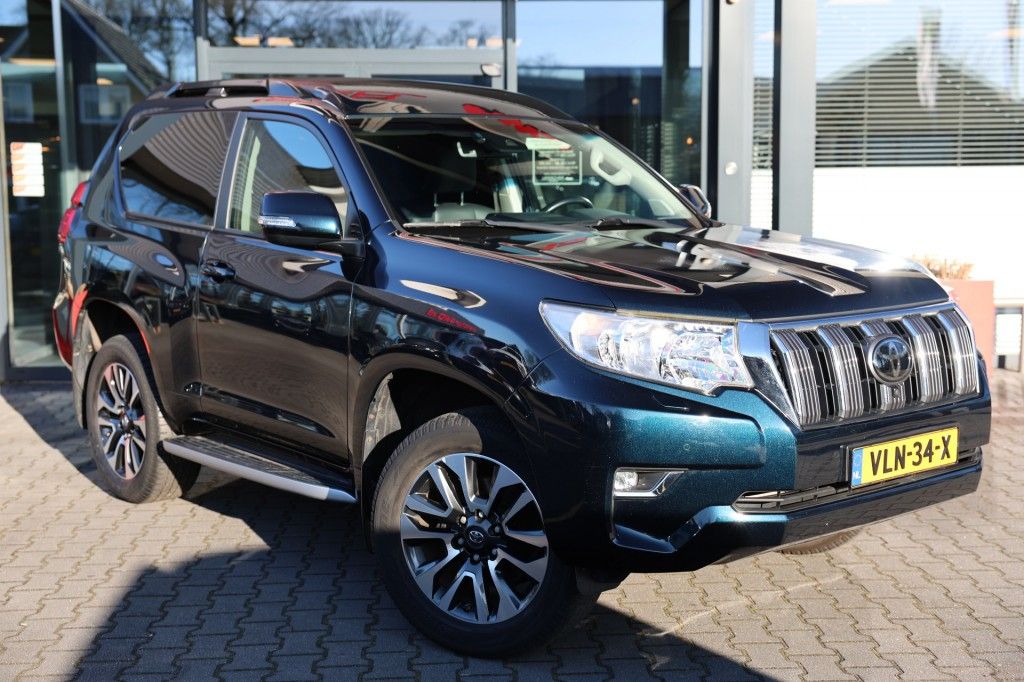 Toyota Landcruiser 150 2.8 D-4D 3DRS PROFESSIONAL A/T VAN