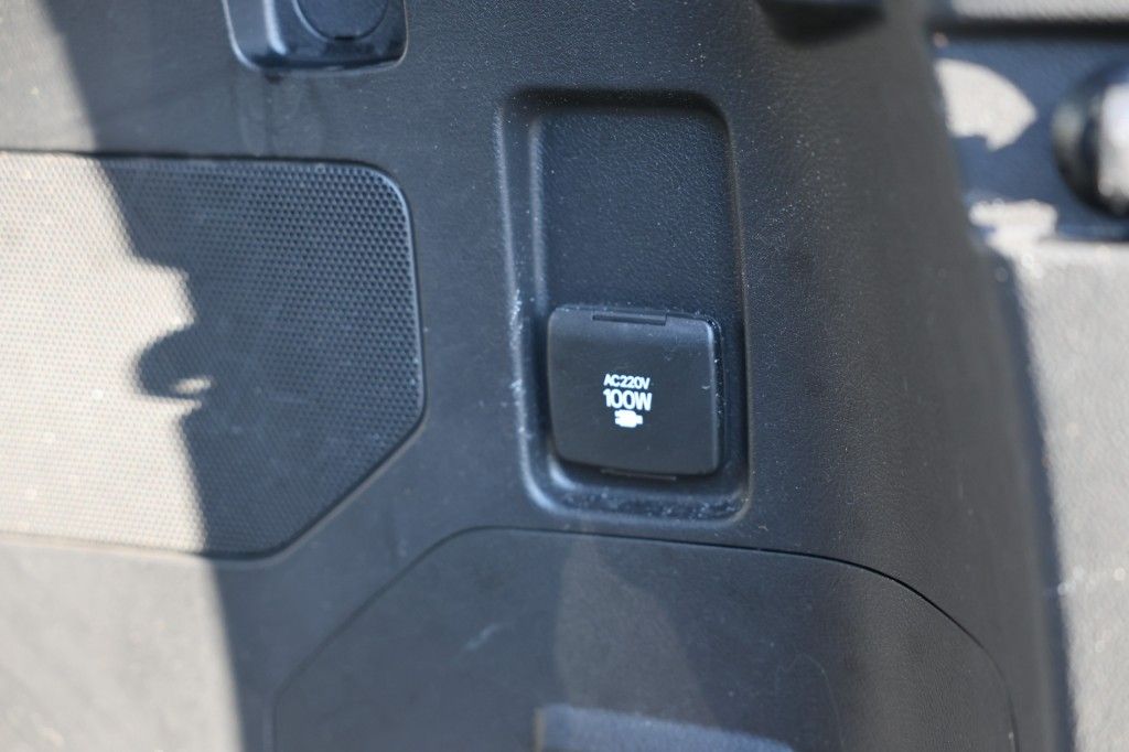 Toyota Landcruiser 150 2.8 D-4D 3DRS PROFESSIONAL A/T VAN