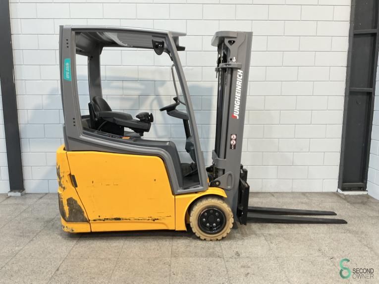 Gabelstapler Elektrisch Jungheinrich EFG 218 2016