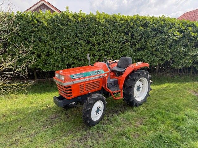 Kubota L1-245DT 4WD