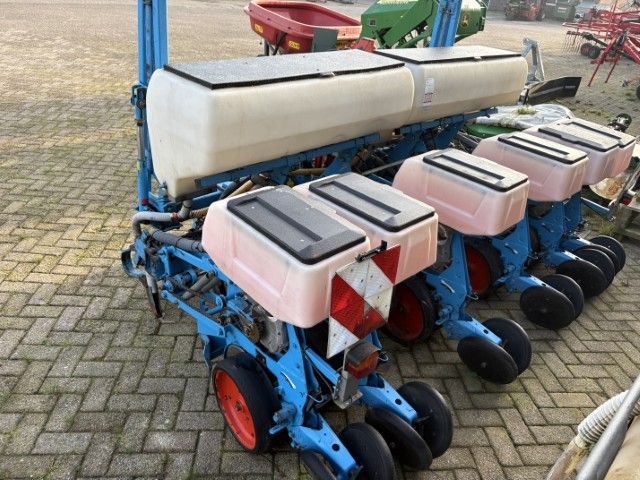 Monosem 6 rijige maiszaaimachine