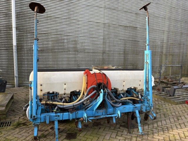 Monosem 6 rijige maiszaaimachine