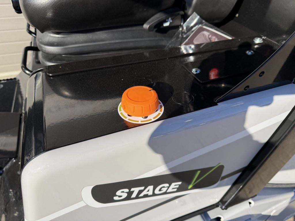 Giant G2700 X-TRA HD+ minishovel NIEUW grey / black