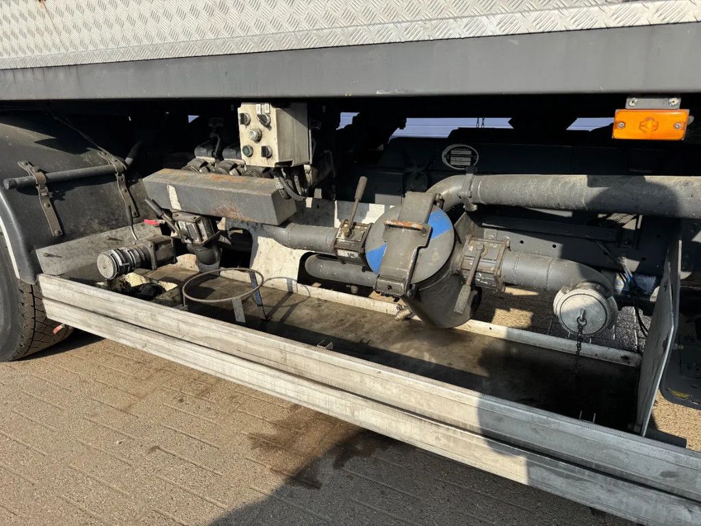 Renault Premium 270 **FUELTANKER-CITERNE PETROLIER**