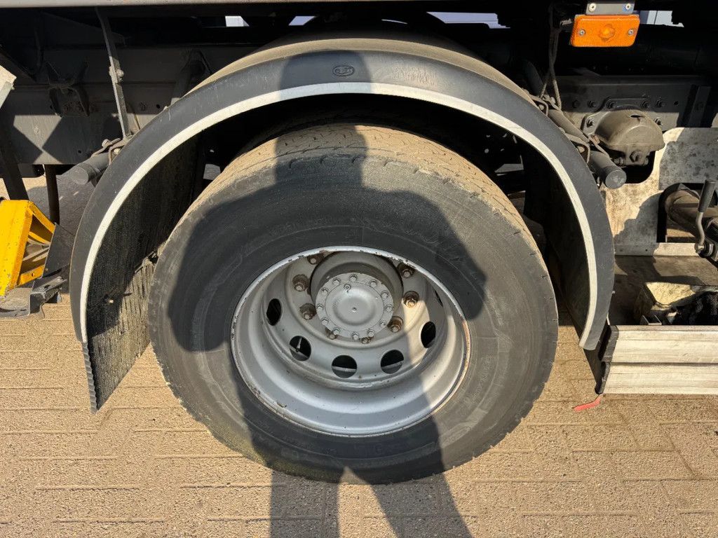 Renault Premium 270 **FUELTANKER-CITERNE PETROLIER**