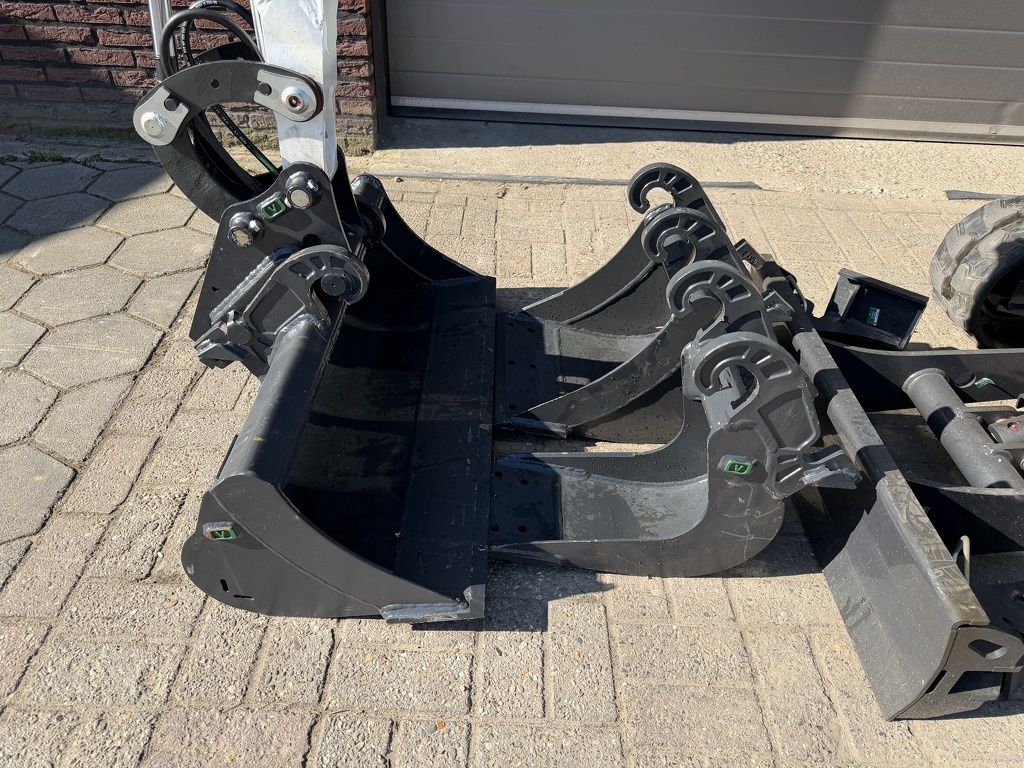 Bobcat E16 minigraver NIEUW €415 LEASE