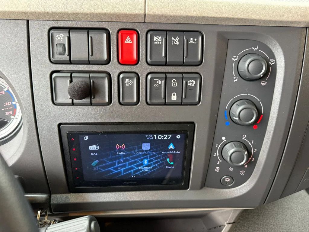 DAF LF 210 730CM Koffer 1.500KG LBW 179.481KM!! NL Truck