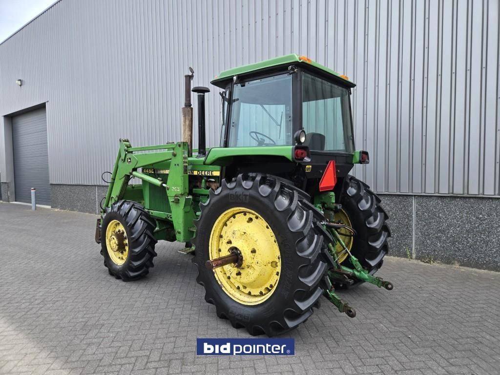 John Deere 4450