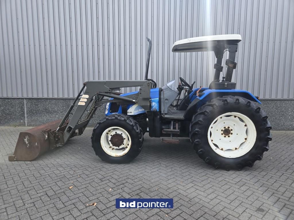 New Holland TL90A with Loader