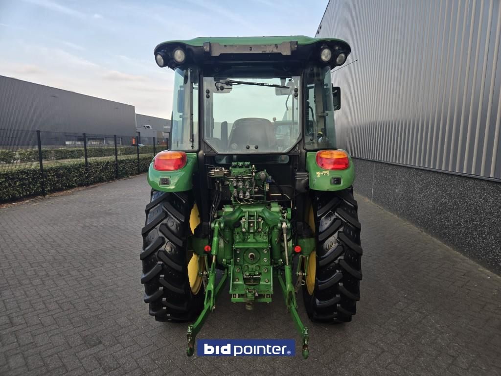 John Deere 5100M Frontlinkage and PTO