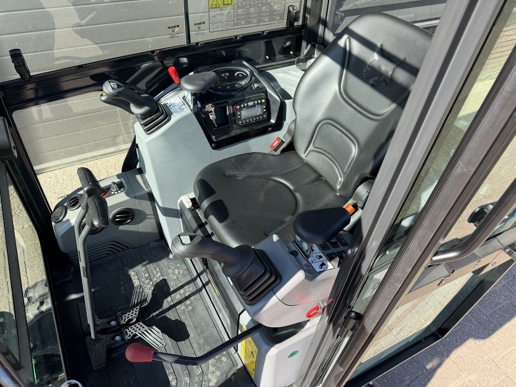 Bobcat E16 minigraver NIEUW €415 LEASE