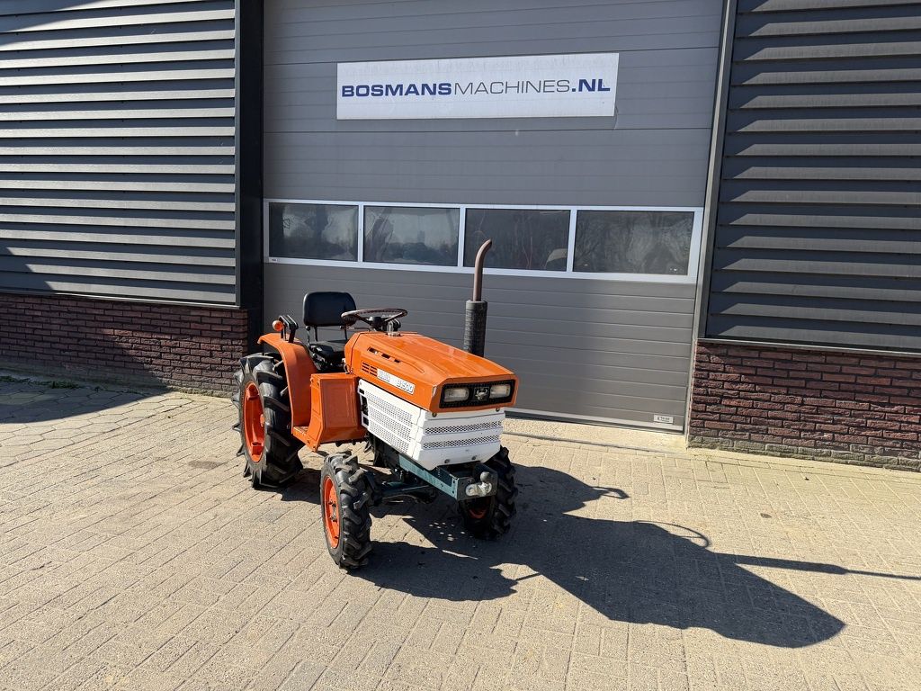 Kubota B1500 4WD 15 PK minitractor