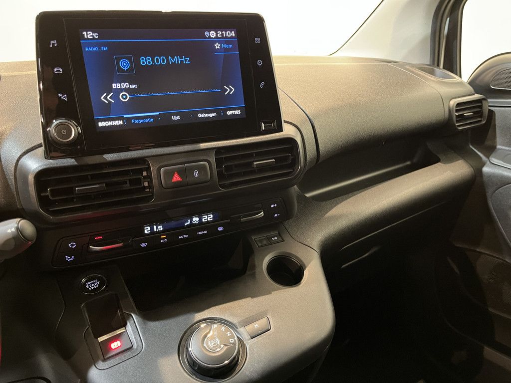 Peugeot Partner 1.5 BlueHDI 130 PK L2 Automaat Servicebus / Sortimo Inrichting / Schuifdeur L + R / Euro 6 / Airco / Camera / Cruise Control / CarPlay / 64.600 KM !!