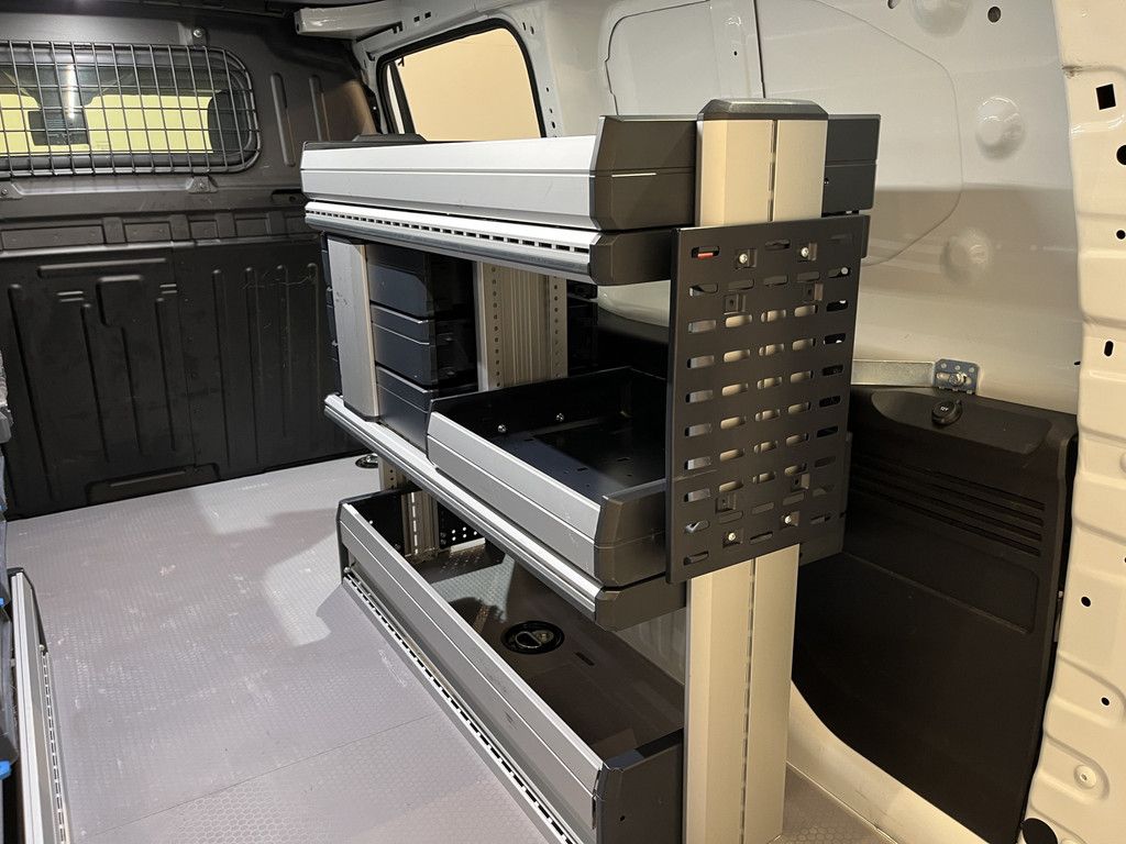 Peugeot Partner 1.5 BlueHDI 130 PK L2 Automaat Servicebus / Sortimo Inrichting / Schuifdeur L + R / Euro 6 / Airco / Camera / Cruise Control / CarPlay / 64.600 KM !!