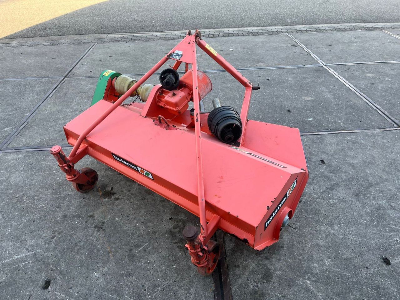 Holaras AGRA 170 veegmachine