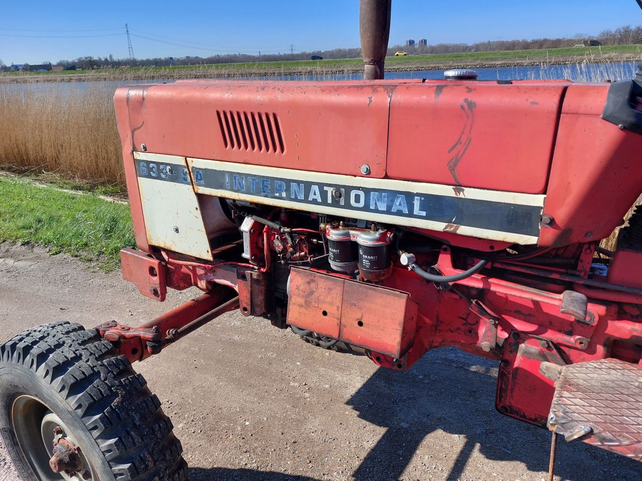 International 633